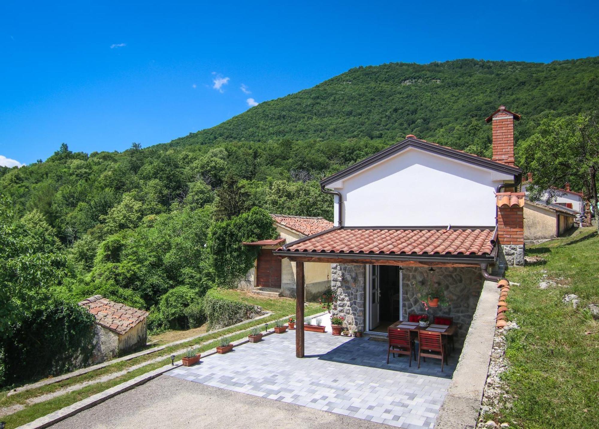 Guest House 'Villa Fani' Veprinac With Jacuzzi Kültér fotó